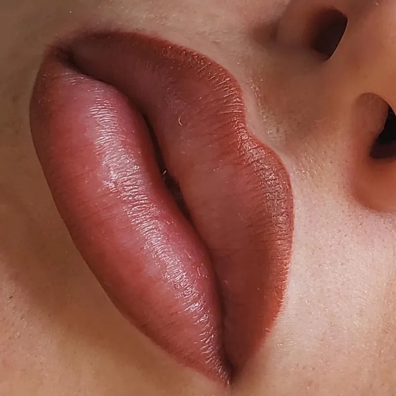 Healed lip color