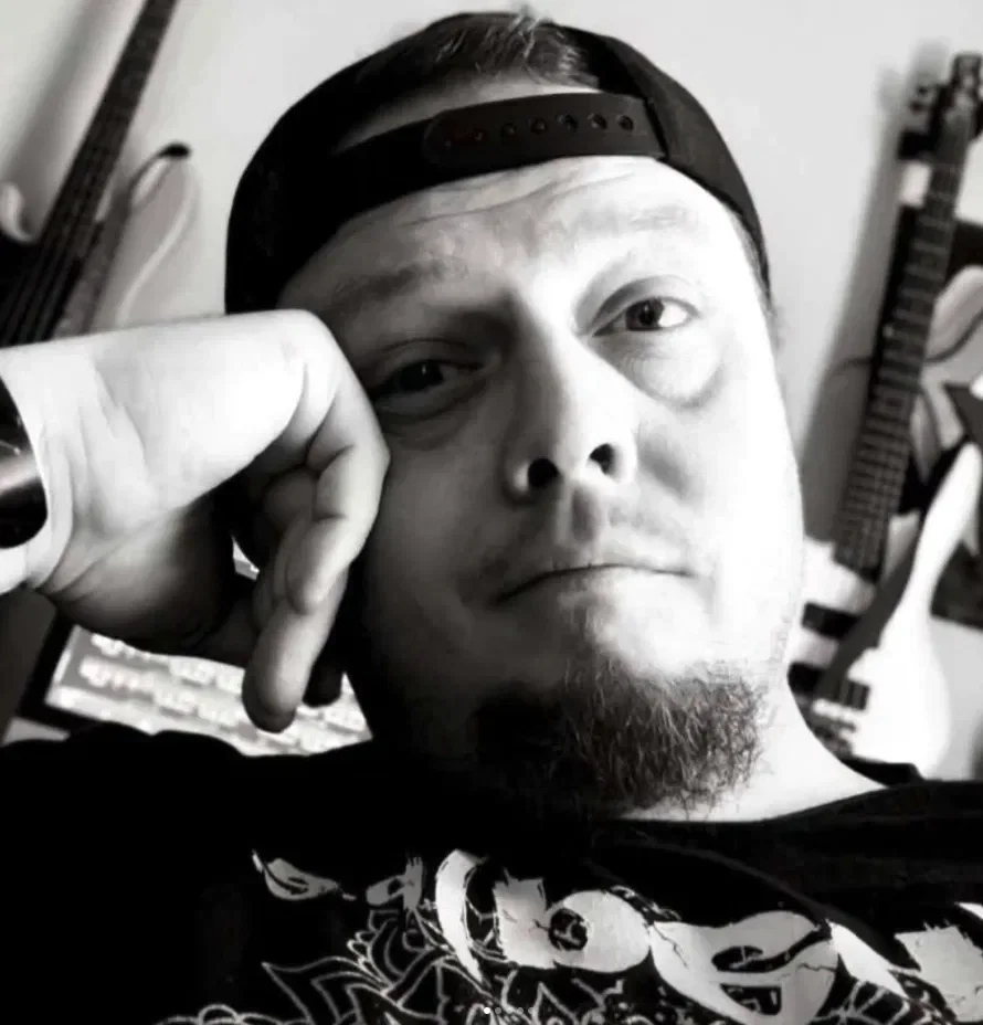 Tattoo apprentice Alex Iverson